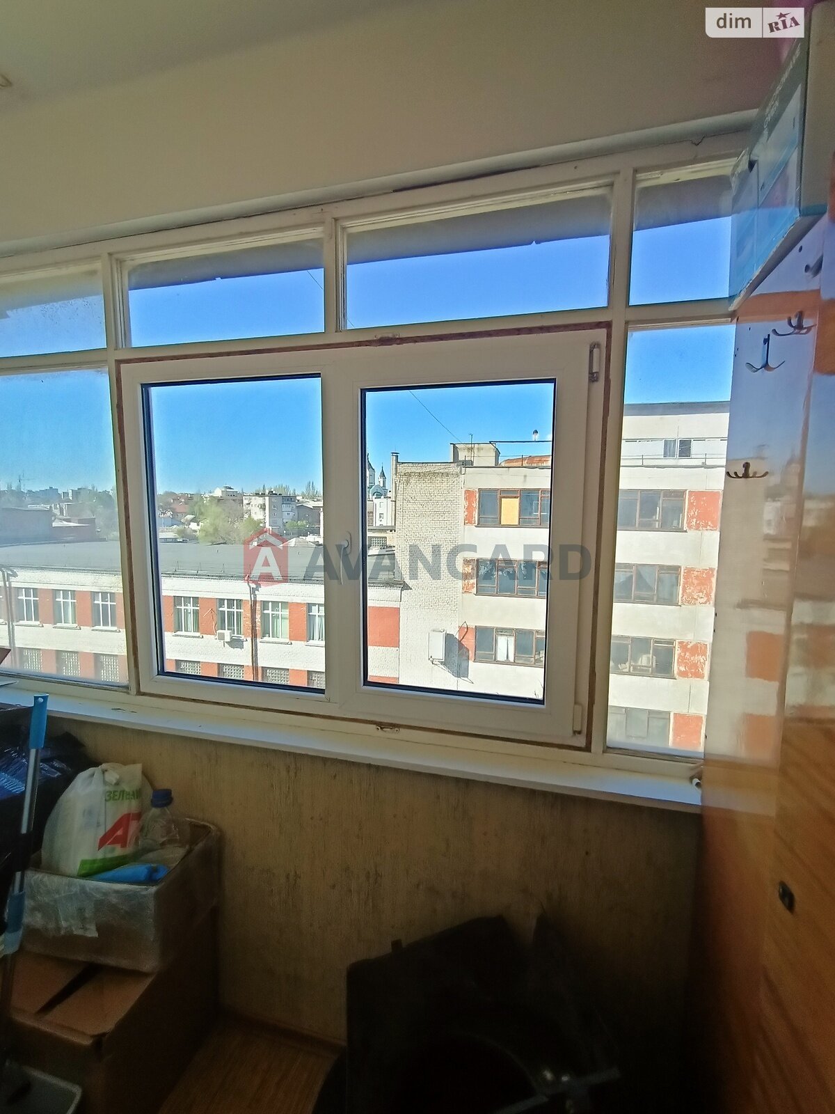 Продаж двокімнатної квартири в Запоріжжі, на вул. Амосова академіка 63, район Олександрівський (Жовтневий) фото 2 Продаж двокімнатної квартири в Запоріжжі, на вул. Амосова академіка 63, район Олександрівський (Жовтневий) фото 2