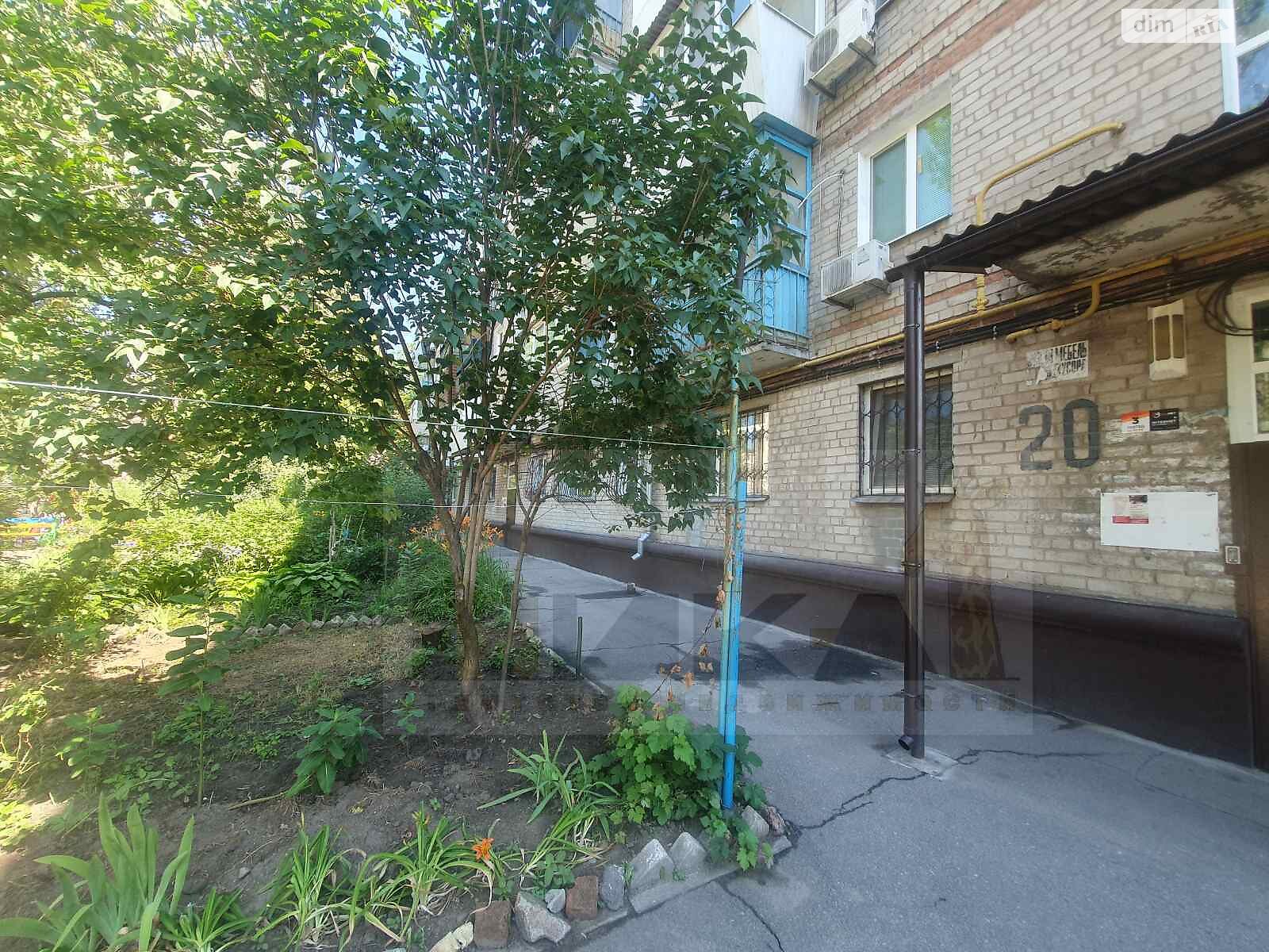 Продаж двокімнатної квартири в Запоріжжі, на вул. Глісерна 20, район Олександрівський (Жовтневий) фото 1 Продаж двокімнатної квартири в Запоріжжі, на вул. Глісерна 20, район Олександрівський (Жовтневий) фото 1
