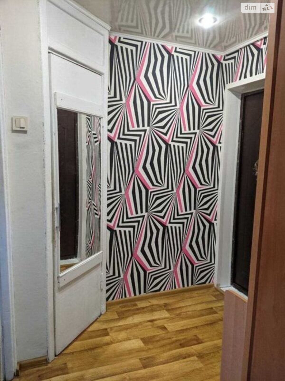Продаж двокімнатної квартири в Запоріжжі, на вул. Гоголя 181, район Олександрівський (Жовтневий) фото 1