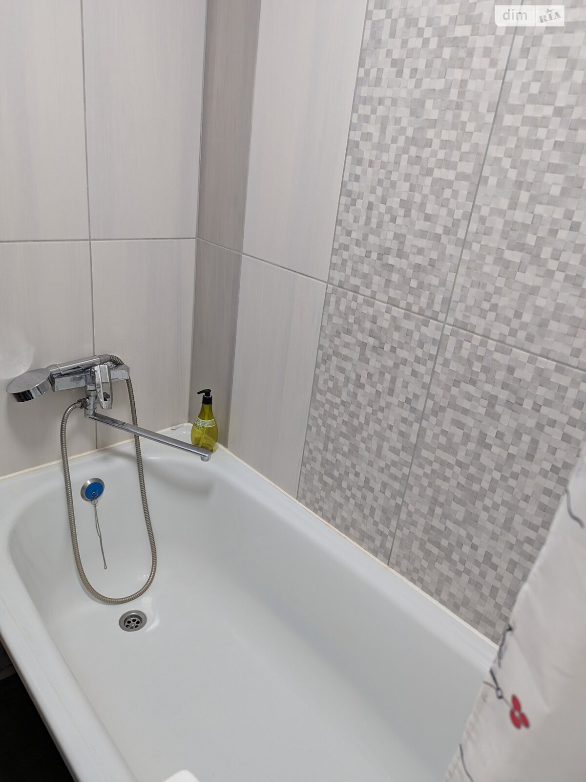 Продажа двухкомнатной квартиры в Запорожье, на ул. Гоголя 159, район Александровский (Жовтневый) фото 1 Продажа двухкомнатной квартиры в Запорожье, на ул. Гоголя 159, район Александровский (Жовтневый) фото 1