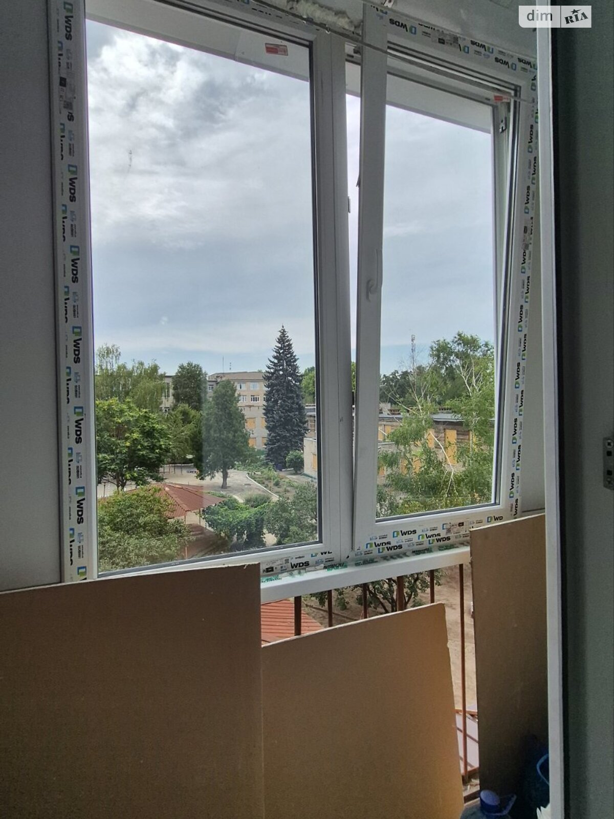 Продажа трехкомнатной квартиры в Запорожье, на ул. Жуковского 68А, район Александровский (Жовтневый) фото 1 Продажа трехкомнатной квартиры в Запорожье, на ул. Жуковского 68А, район Александровский (Жовтневый) фото 1