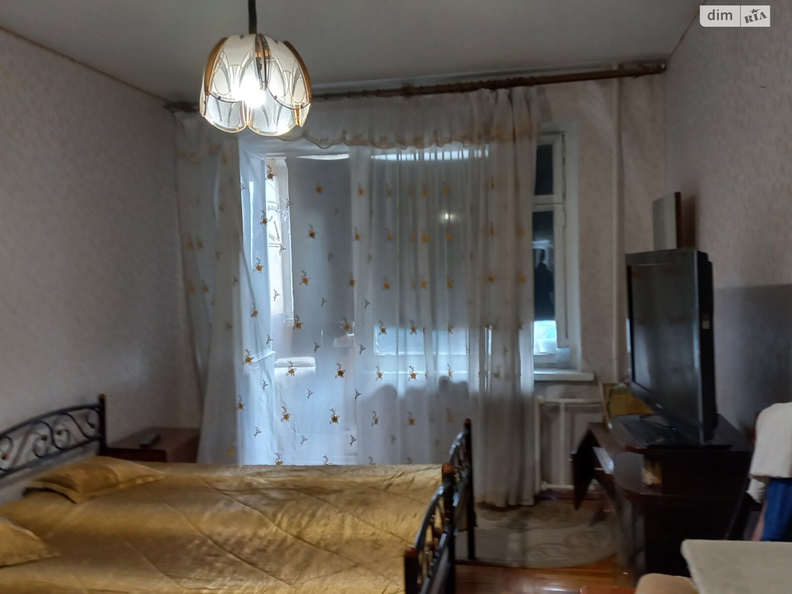 Продажа трехкомнатной квартиры в Запорожье, на ул. Крепостная, район Александровский (Жовтневый) фото 1 Продажа трехкомнатной квартиры в Запорожье, на ул. Крепостная, район Александровский (Жовтневый) фото 1