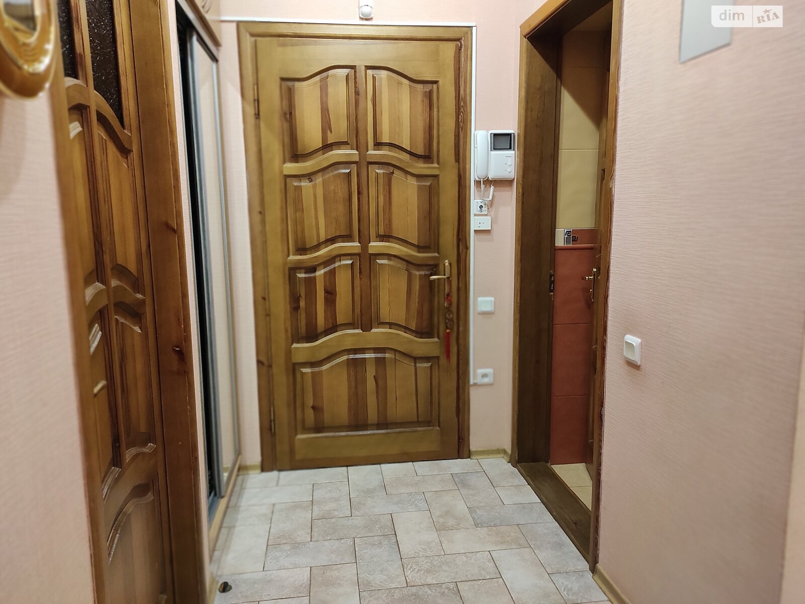 Продаж трикімнатної квартири в Запоріжжі, на вул. Фортечна 80, район Олександрівський (Жовтневий) фото 1 Продаж трикімнатної квартири в Запоріжжі, на вул. Фортечна 80, район Олександрівський (Жовтневий) фото 1