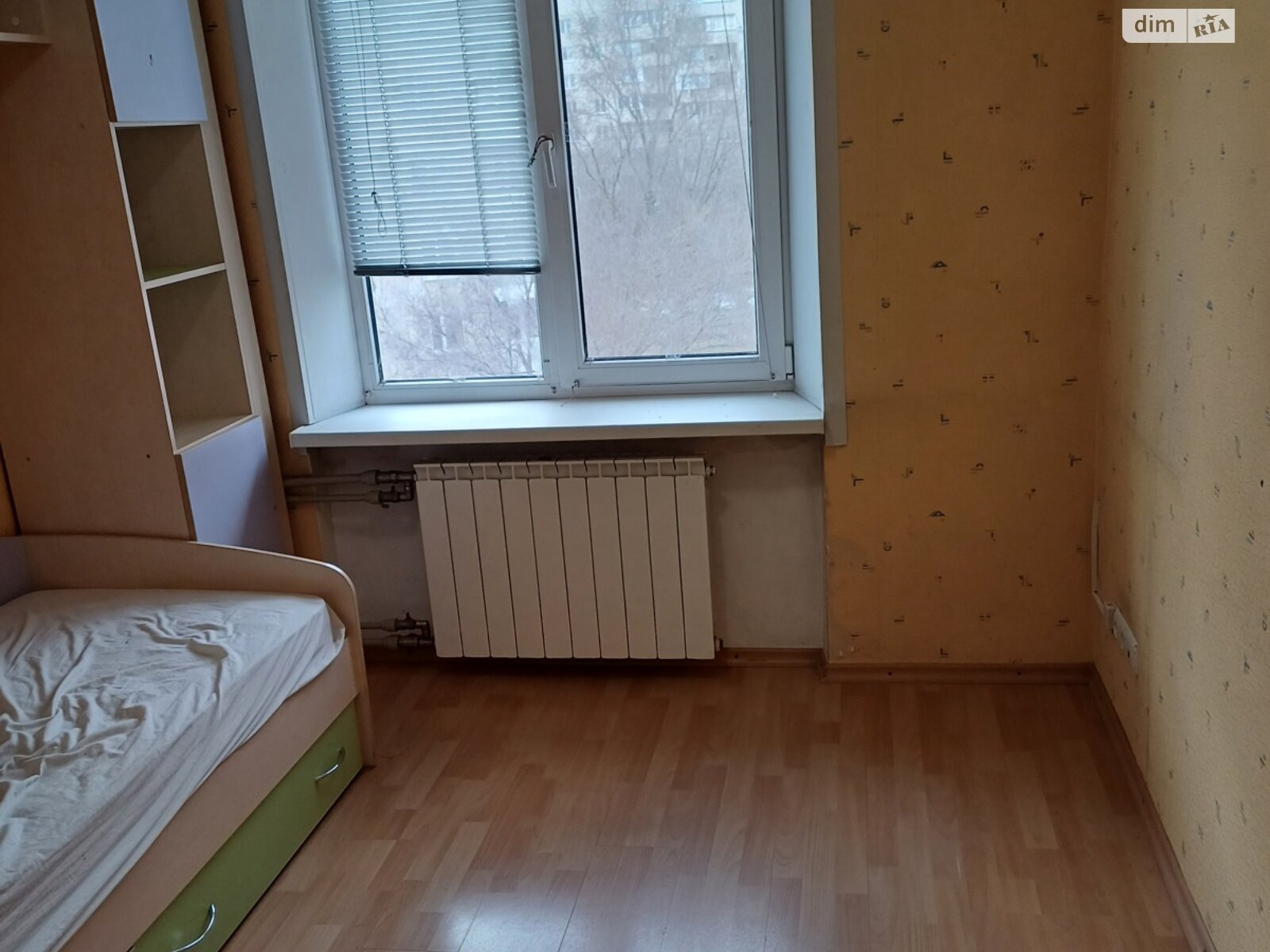 Продаж трикімнатної квартири в Запоріжжі, на вул. Шкільна, район Олександрівський (Жовтневий) фото 1 Продаж трикімнатної квартири в Запоріжжі, на вул. Шкільна, район Олександрівський (Жовтневий) фото 1