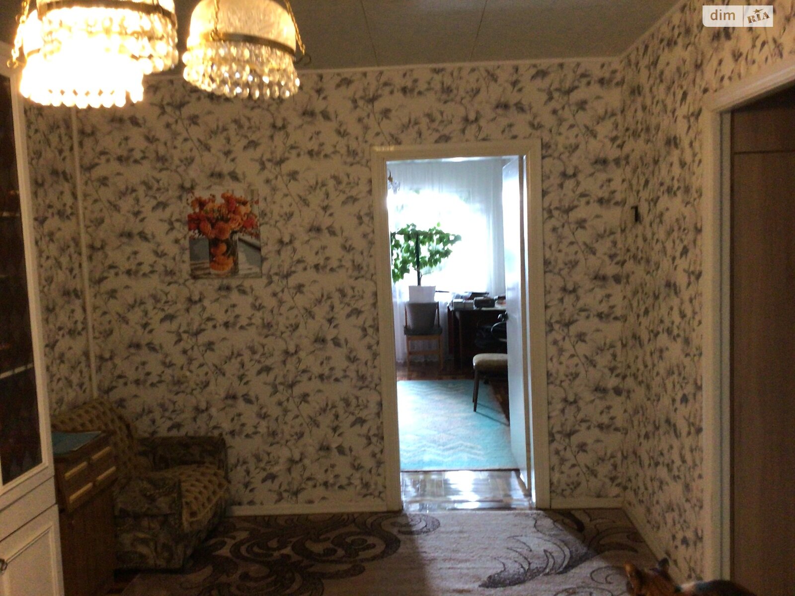 Продажа трехкомнатной квартиры в Запорожье, на ул. Школьная 48, район Александровский (Жовтневый) фото 1 Продажа трехкомнатной квартиры в Запорожье, на ул. Школьная 48, район Александровский (Жовтневый) фото 1