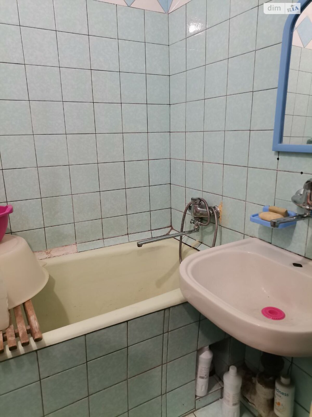Продаж трикімнатної квартири в Запоріжжі, на вул. Шкільна, район Олександрівський (Жовтневий) фото 1 Продаж трикімнатної квартири в Запоріжжі, на вул. Шкільна, район Олександрівський (Жовтневий) фото 1