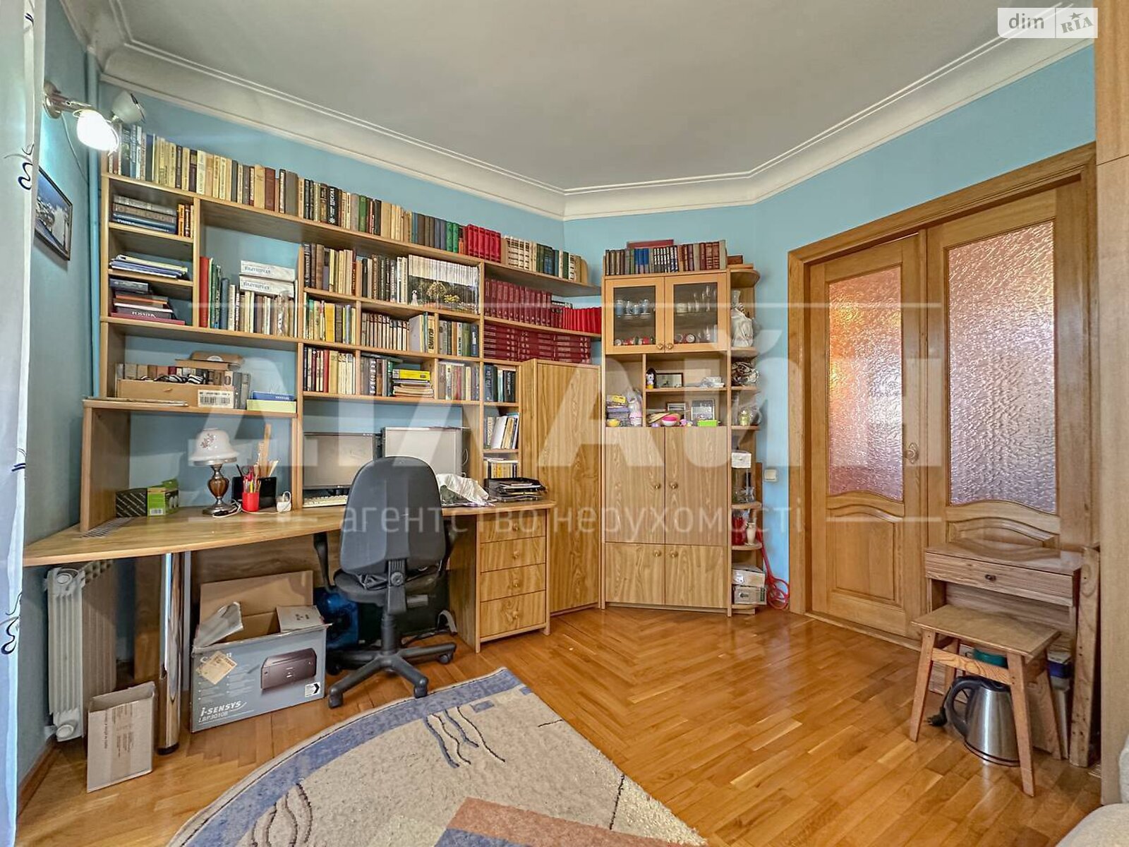 Продажа трехкомнатной квартиры в Запорожье, на просп. Соборный 58, район Александровский (Жовтневый) фото 1 Продажа трехкомнатной квартиры в Запорожье, на просп. Соборный 58, район Александровский (Жовтневый) фото 1