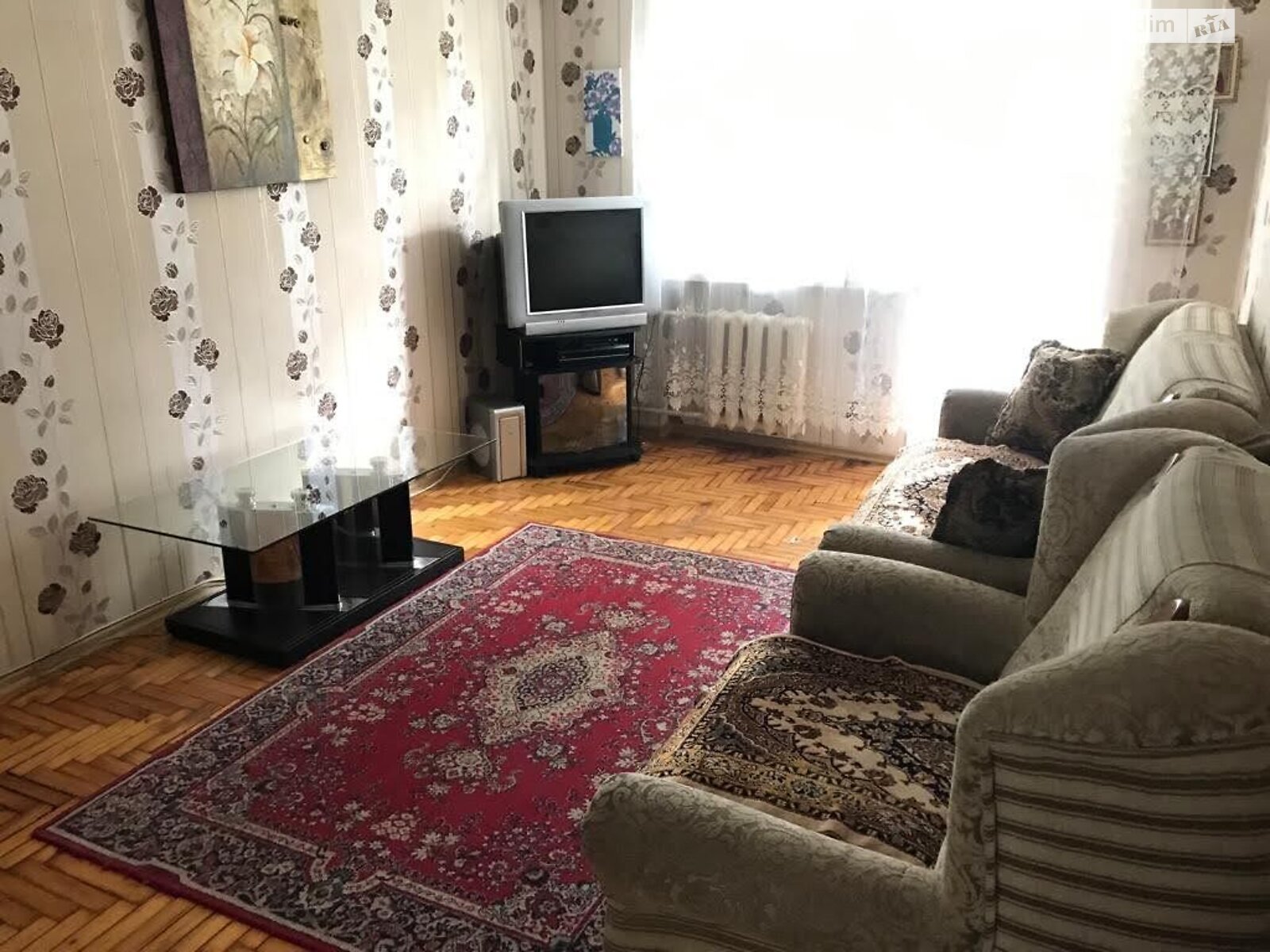 Продажа однокомнатной квартиры в Запорожье, на просп. Соборный, кв. 35, район Александровский (Жовтневый) фото 1 Продажа однокомнатной квартиры в Запорожье, на просп. Соборный, кв. 35, район Александровский (Жовтневый) фото 1