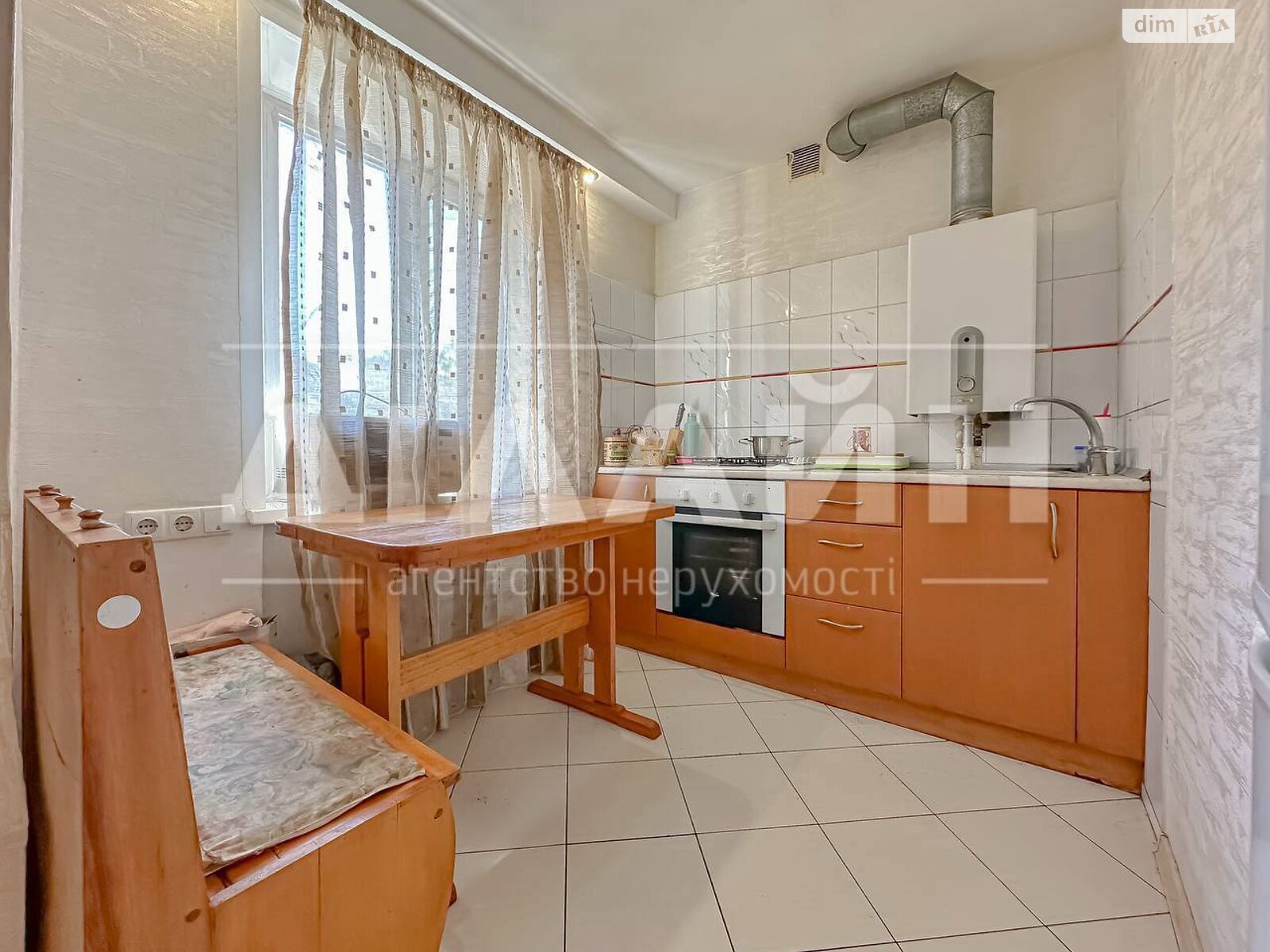 Продаж трикімнатної квартири в Запоріжжі, на просп. Соборний 154Б, район Олександрівський (Жовтневий) фото 1 Продаж трикімнатної квартири в Запоріжжі, на просп. Соборний 154Б, район Олександрівський (Жовтневий) фото 1