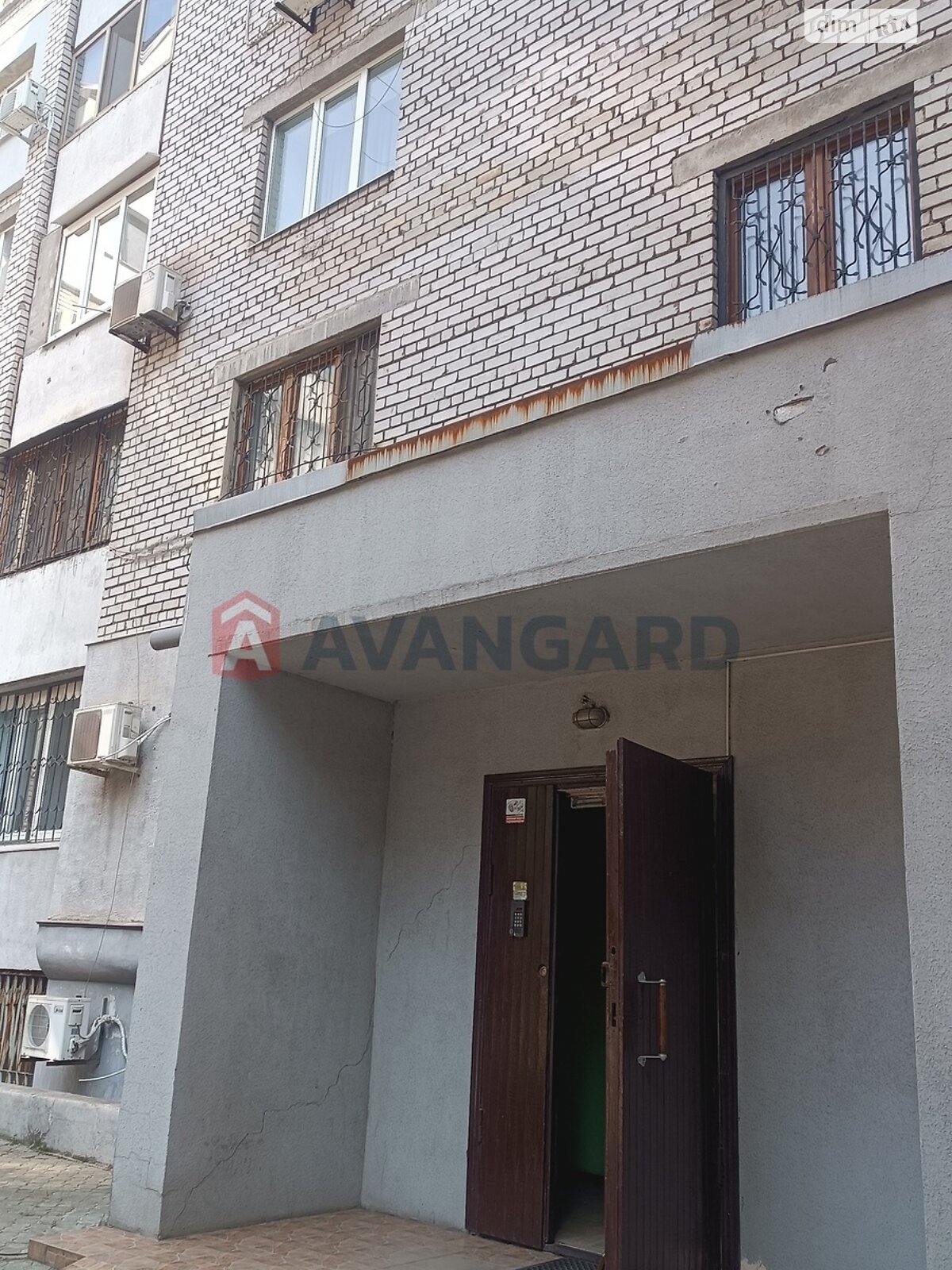 Продаж трикімнатної квартири в Запоріжжі, на вул. Святого Миколая 71, район Олександрівський (Жовтневий) фото 3