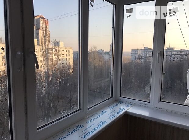Продажа трехкомнатной квартиры в Запорожье, на ул. Украинская 8 район Александровский (Жовтневый) фото 1 Продажа трехкомнатной квартиры в Запорожье, на ул. Украинская 8 район Александровский (Жовтневый) фото 1