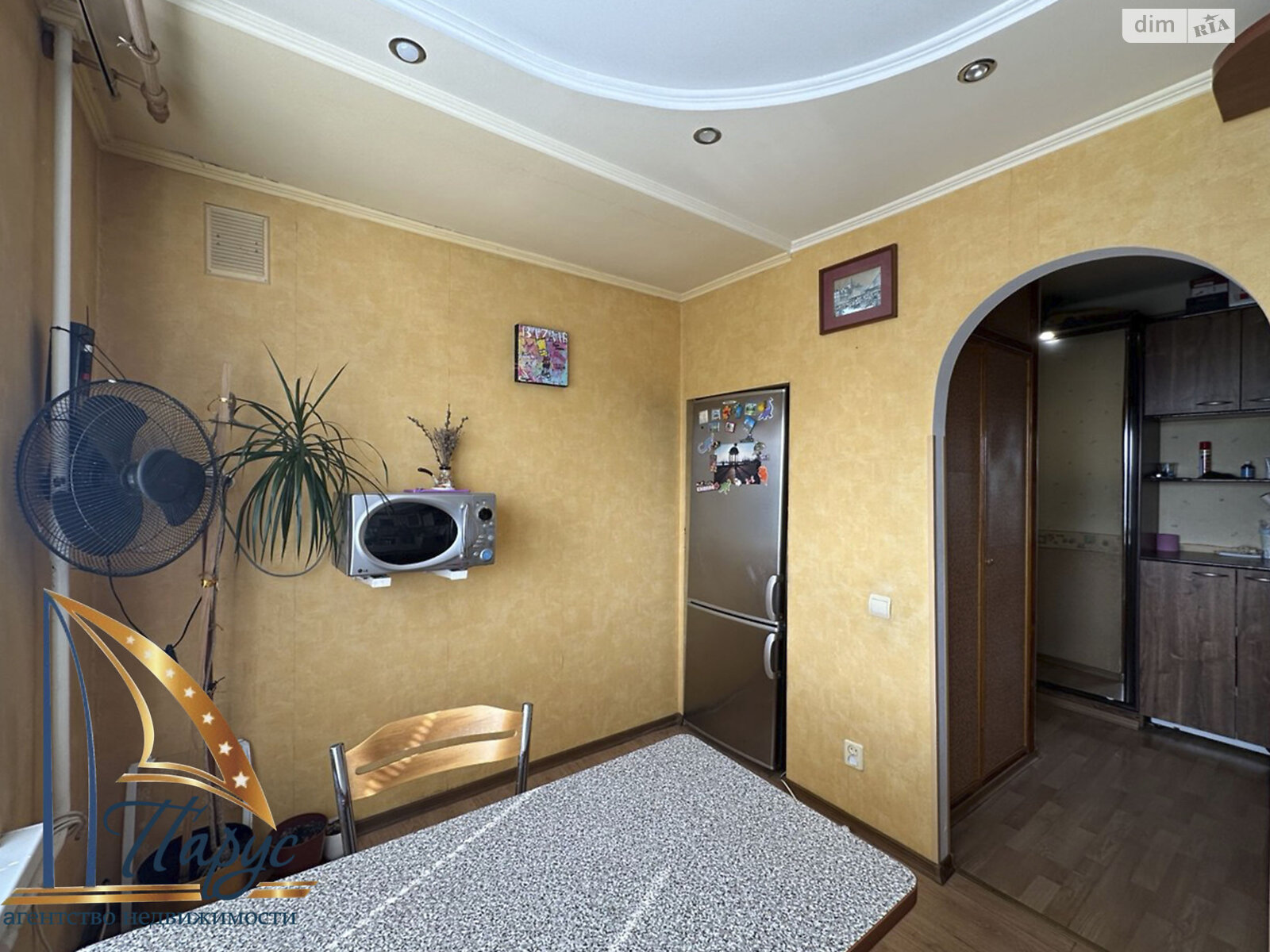 Продаж двокімнатної квартири в Запоріжжі, на вул. Українська 31, район Олександрівський (Жовтневий) фото 1