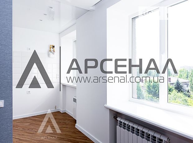 Продажа трехкомнатной квартиры в Запорожье, на ул. Запорожская 13, район Александровский (Жовтневый) фото 1 Продажа трехкомнатной квартиры в Запорожье, на ул. Запорожская 13, район Александровский (Жовтневый) фото 1