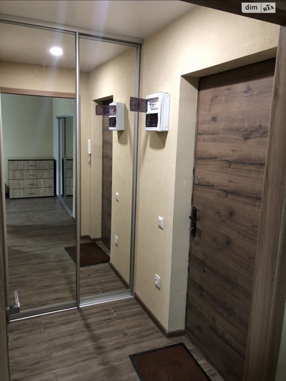 Продажа однокомнатной квартиры в Запорожье, на ул. Запорожская 5, район Александровский (Жовтневый) фото 1 Продажа однокомнатной квартиры в Запорожье, на ул. Запорожская 5, район Александровский (Жовтневый) фото 1