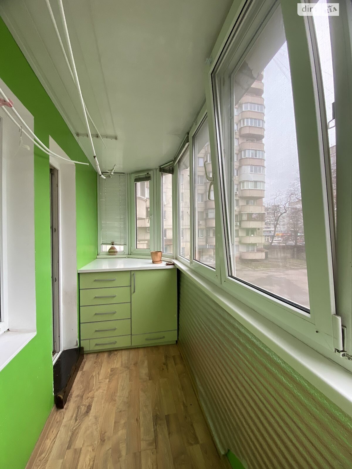 Продажа трехкомнатной квартиры в Запорожье, на ул. Бородинская 14, район Бородинский фото 1