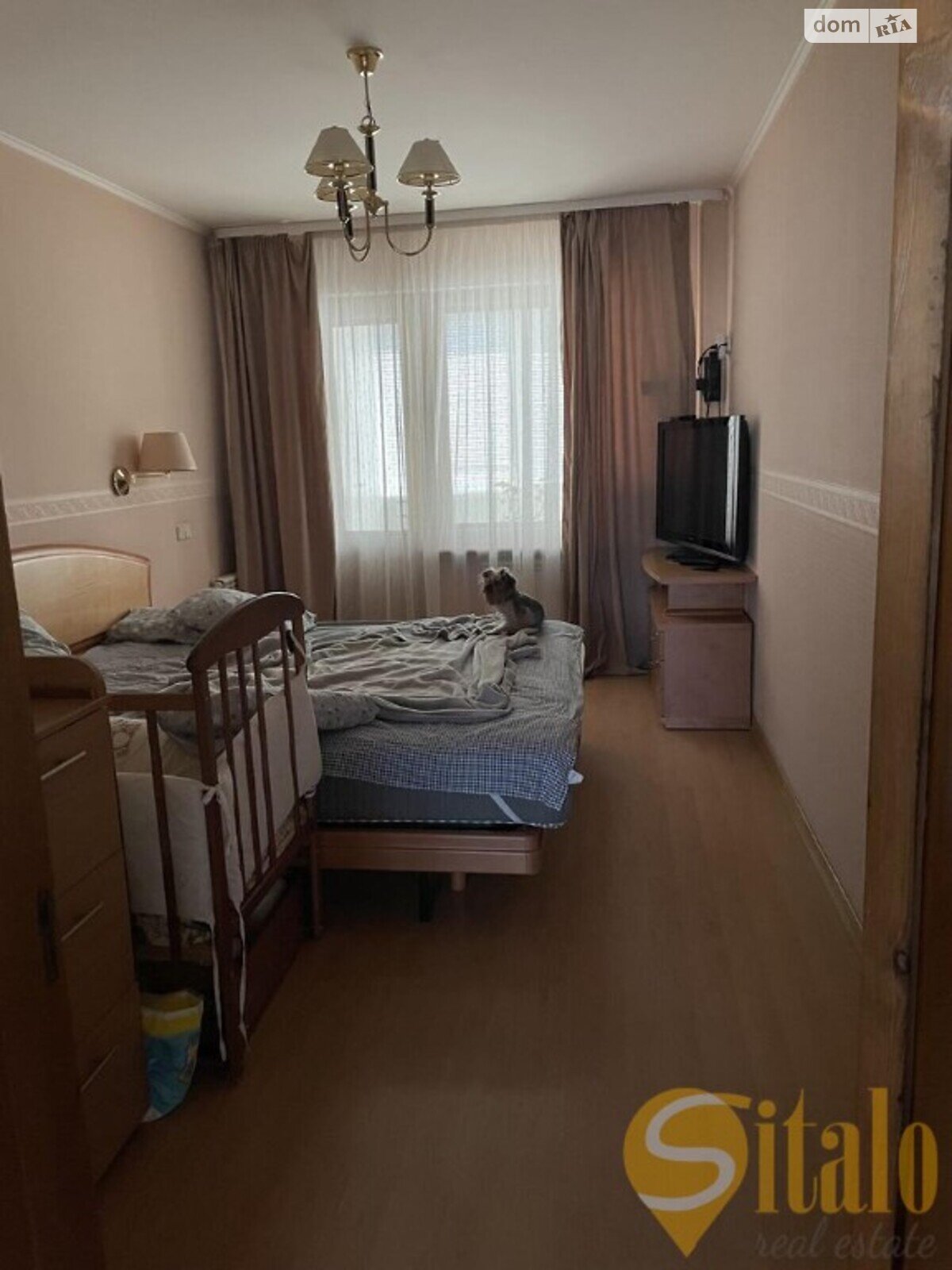 Продажа пятикомнатной квартиры в Запорожье, на ул. Днепровские пороги, район Бородинский фото 1