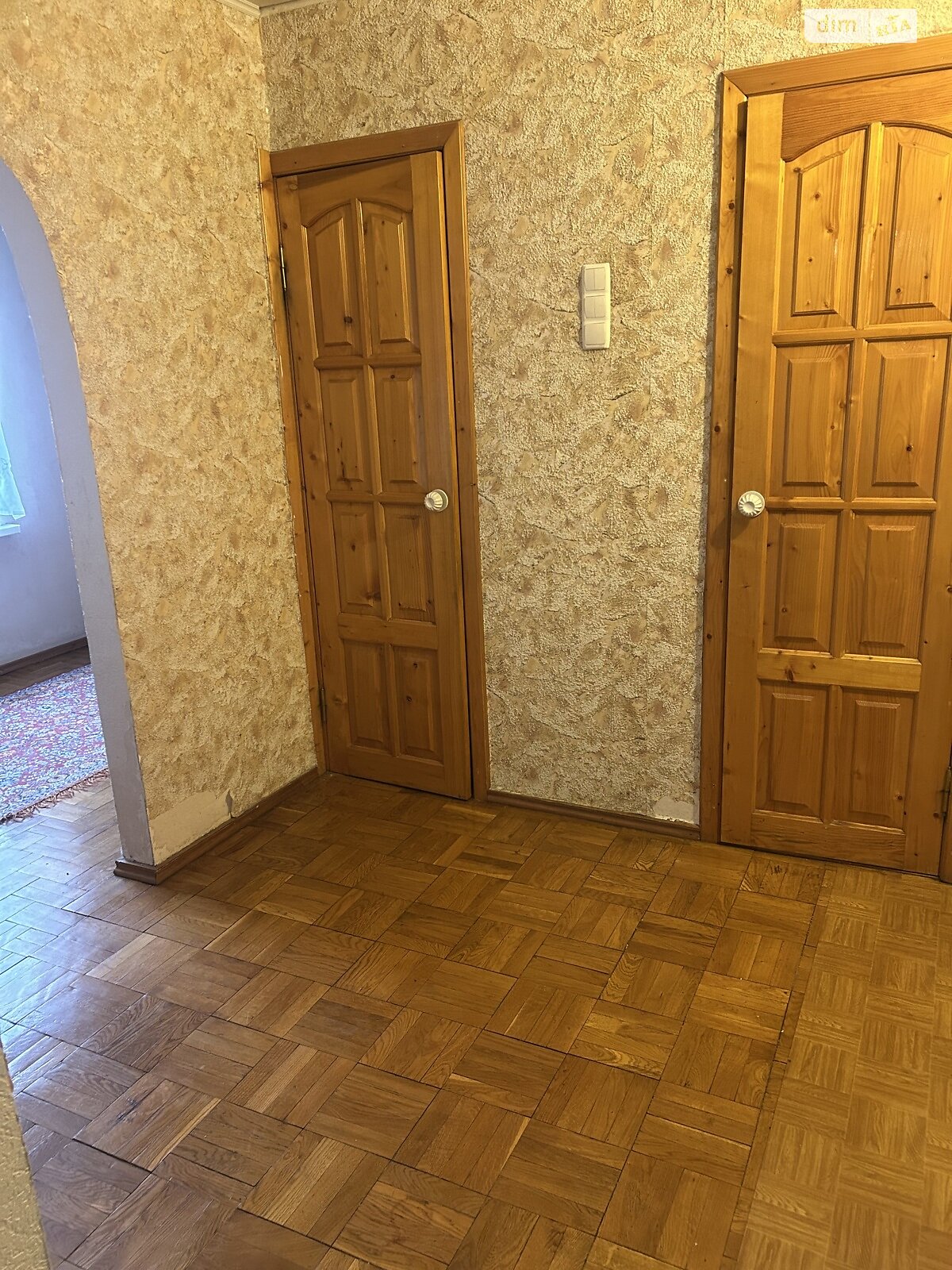 Продаж трикімнатної квартири в Запоріжжі, на вул. Дніпровські пороги, район Бородинський фото 1 Продаж трикімнатної квартири в Запоріжжі, на вул. Дніпровські пороги, район Бородинський фото 1