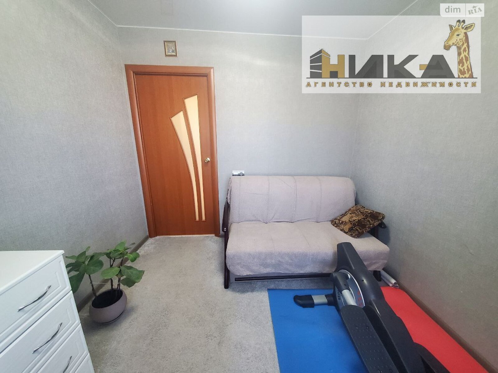 Продажа трехкомнатной квартиры в Запорожье, на ул. Петра Сагайдачного 16, район Бородинский фото 1 Продажа трехкомнатной квартиры в Запорожье, на ул. Петра Сагайдачного 16, район Бородинский фото 1