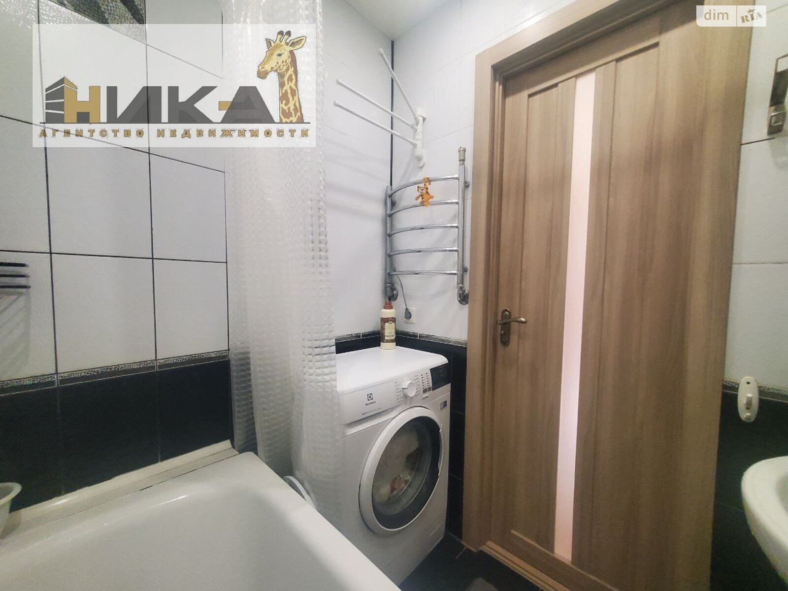 Продажа трехкомнатной квартиры в Запорожье, на ул. Петра Сагайдачного 16, район Бородинский фото 1 Продажа трехкомнатной квартиры в Запорожье, на ул. Петра Сагайдачного 16, район Бородинский фото 1