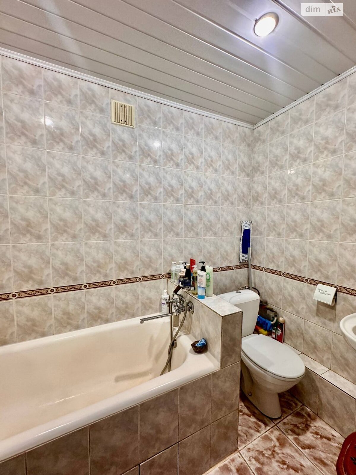 Продажа двухкомнатной квартиры в Запорожье, на ул. Петра Сагайдачного 11, район Бородинский фото 1 Продажа двухкомнатной квартиры в Запорожье, на ул. Петра Сагайдачного 11, район Бородинский фото 1