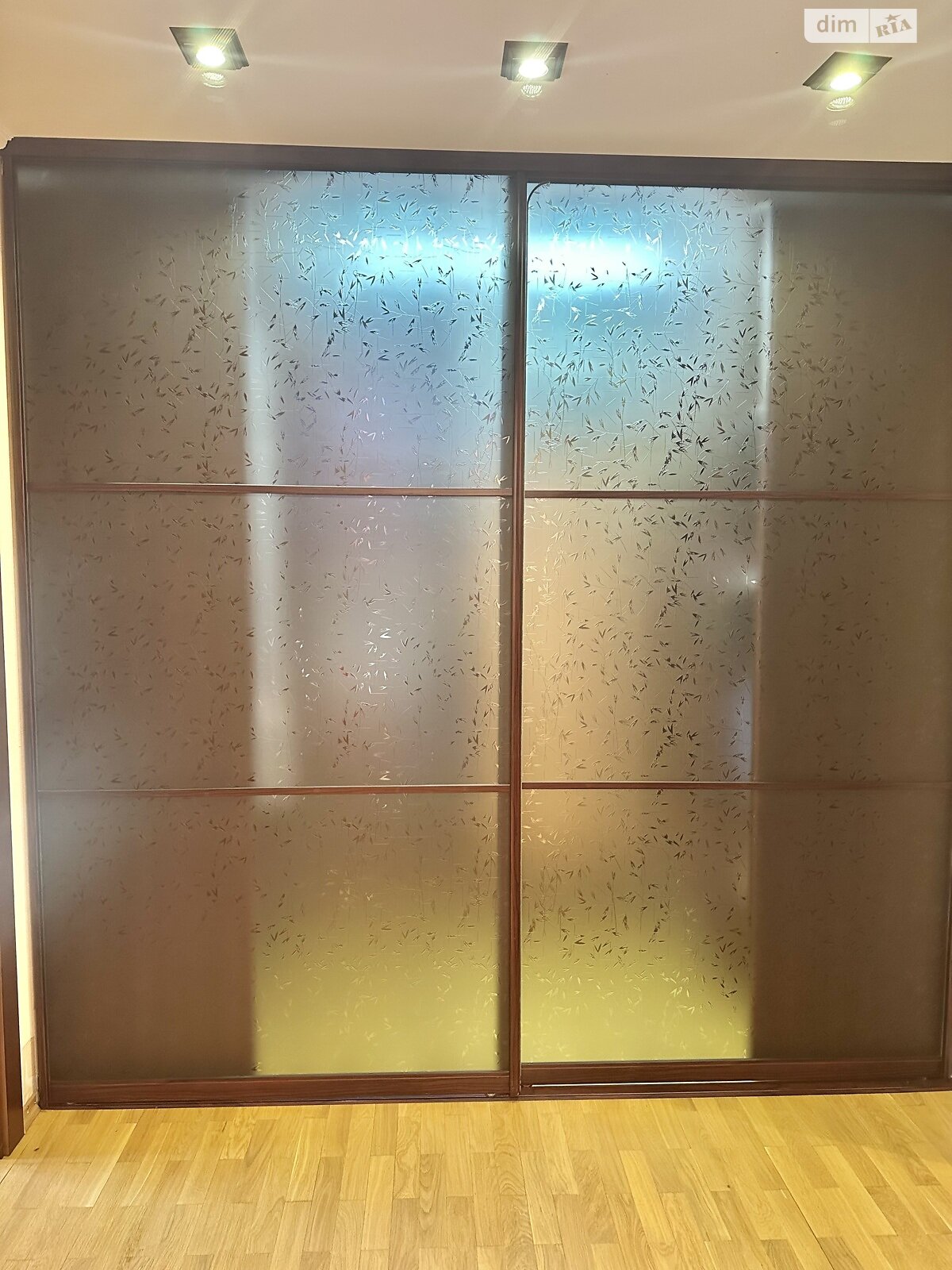 Продажа трехкомнатной квартиры в Запорожье, на ул. Професора Толока, район Бородинский фото 1 Продажа трехкомнатной квартиры в Запорожье, на ул. Професора Толока, район Бородинский фото 1