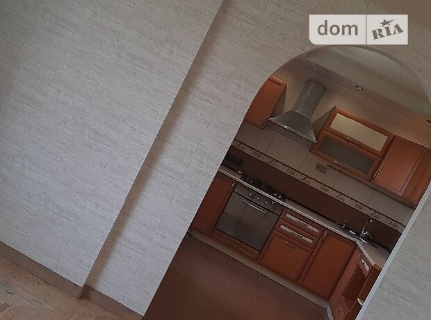 Продажа четырехкомнатной квартиры в Запорожье, на ул. Товарищеская 37а, район Бородинский фото 1 Продажа четырехкомнатной квартиры в Запорожье, на ул. Товарищеская 37а, район Бородинский фото 1