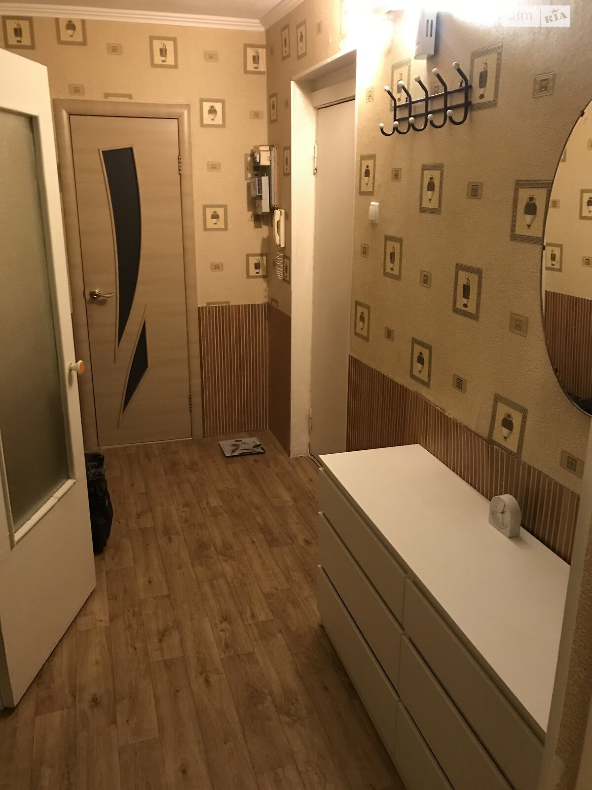 Продажа двухкомнатной квартиры в Запорожье, на ул. Товарищеская 70, район Бородинский фото 1 Продажа двухкомнатной квартиры в Запорожье, на ул. Товарищеская 70, район Бородинский фото 1