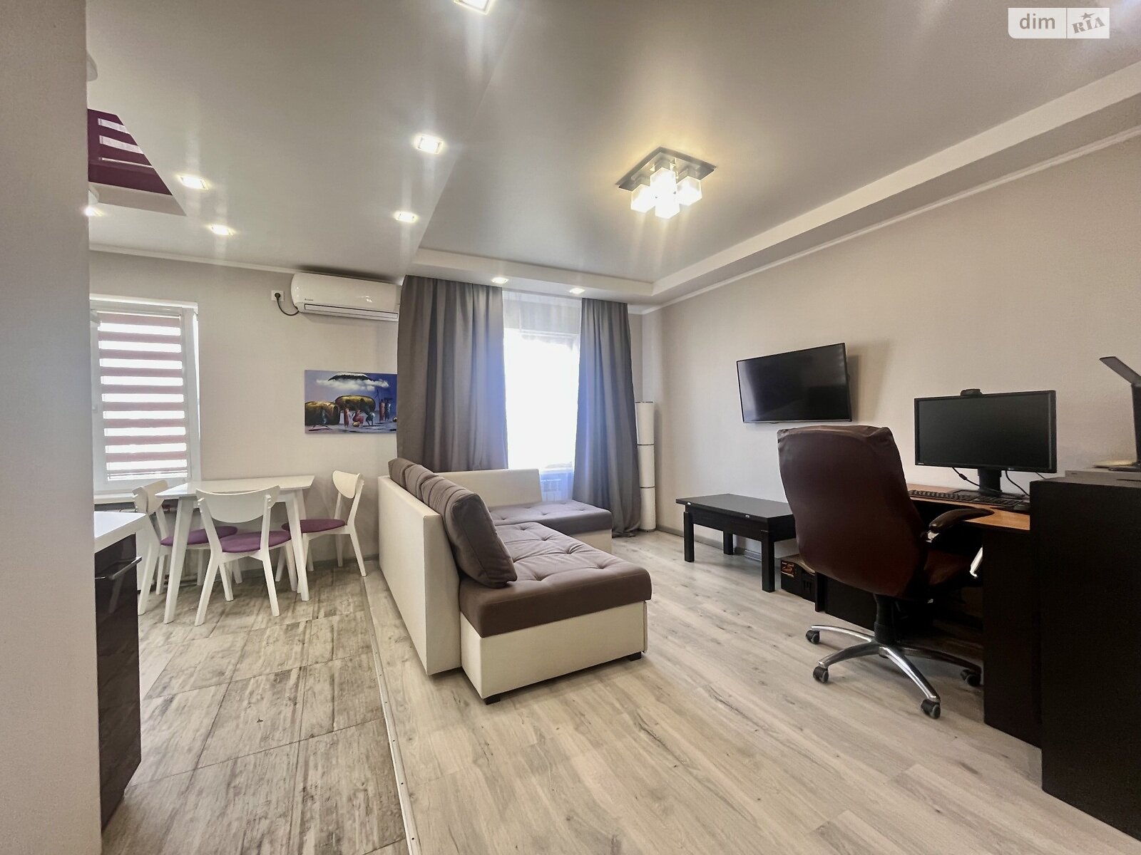 Продажа двухкомнатной квартиры в Запорожье, на ул. Товарищеская, район Бородинский фото 1 Продажа двухкомнатной квартиры в Запорожье, на ул. Товарищеская, район Бородинский фото 1