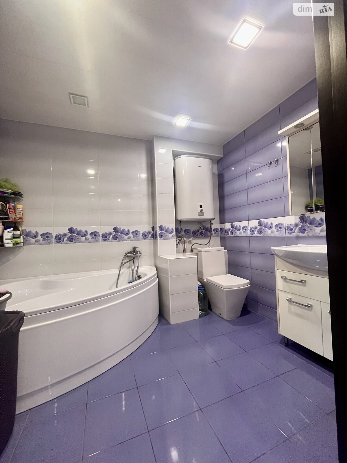 Продажа двухкомнатной квартиры в Запорожье, на ул. Товарищеская, район Бородинский фото 1 Продажа двухкомнатной квартиры в Запорожье, на ул. Товарищеская, район Бородинский фото 1