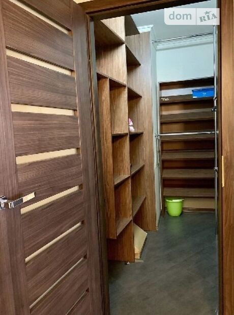 Продаж трикімнатної квартири в Запоріжжі, на вул. 12 Квітня, район Дніпровський (Ленінський) фото 1 Продаж трикімнатної квартири в Запоріжжі, на вул. 12 Квітня, район Дніпровський (Ленінський) фото 1