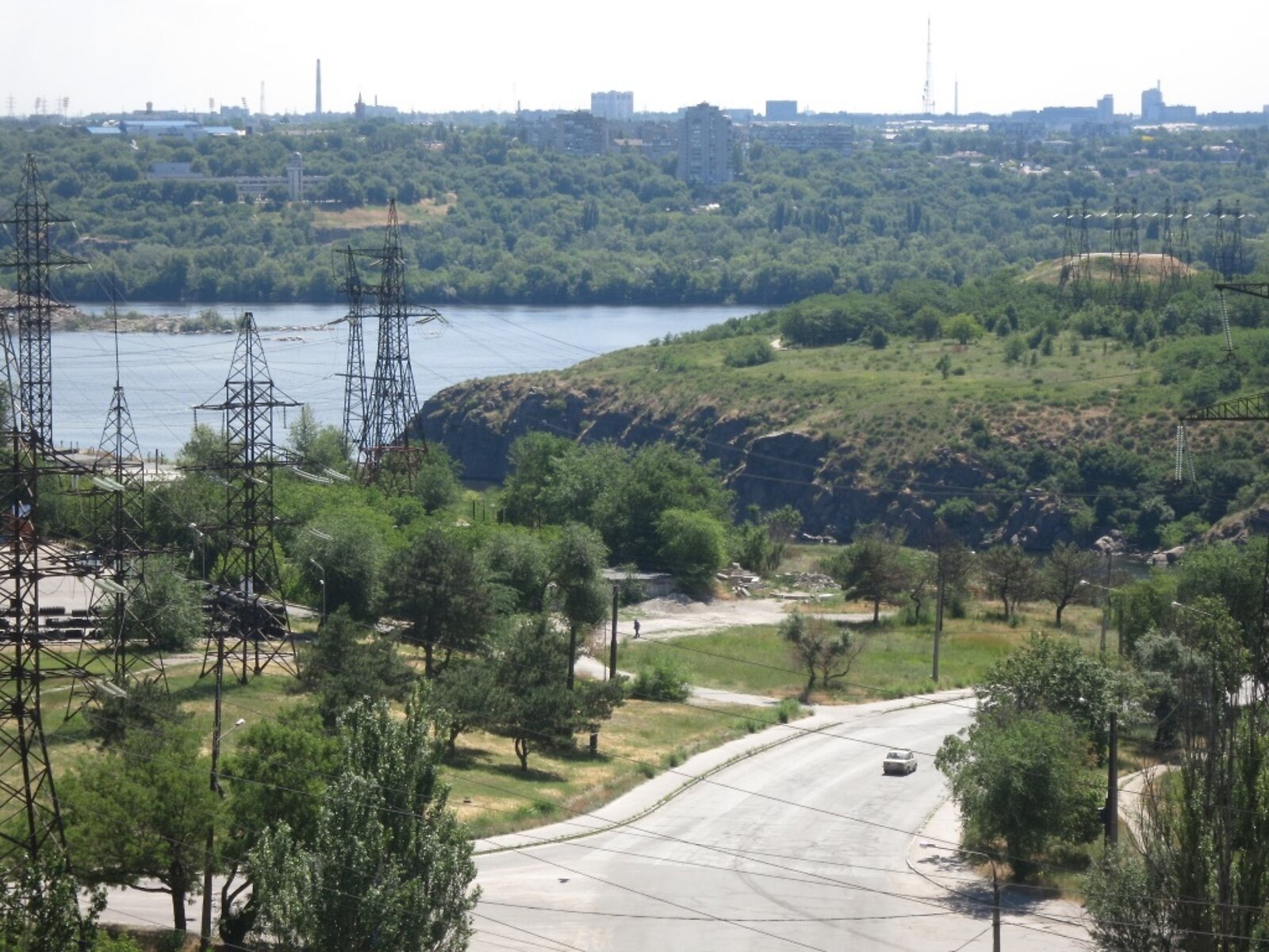 Продажа четырехкомнатной квартиры в Запорожье, на ул. Таганская 16, район Днепровский (Ленинский) фото 1 Продажа четырехкомнатной квартиры в Запорожье, на ул. Таганская 16, район Днепровский (Ленинский) фото 1