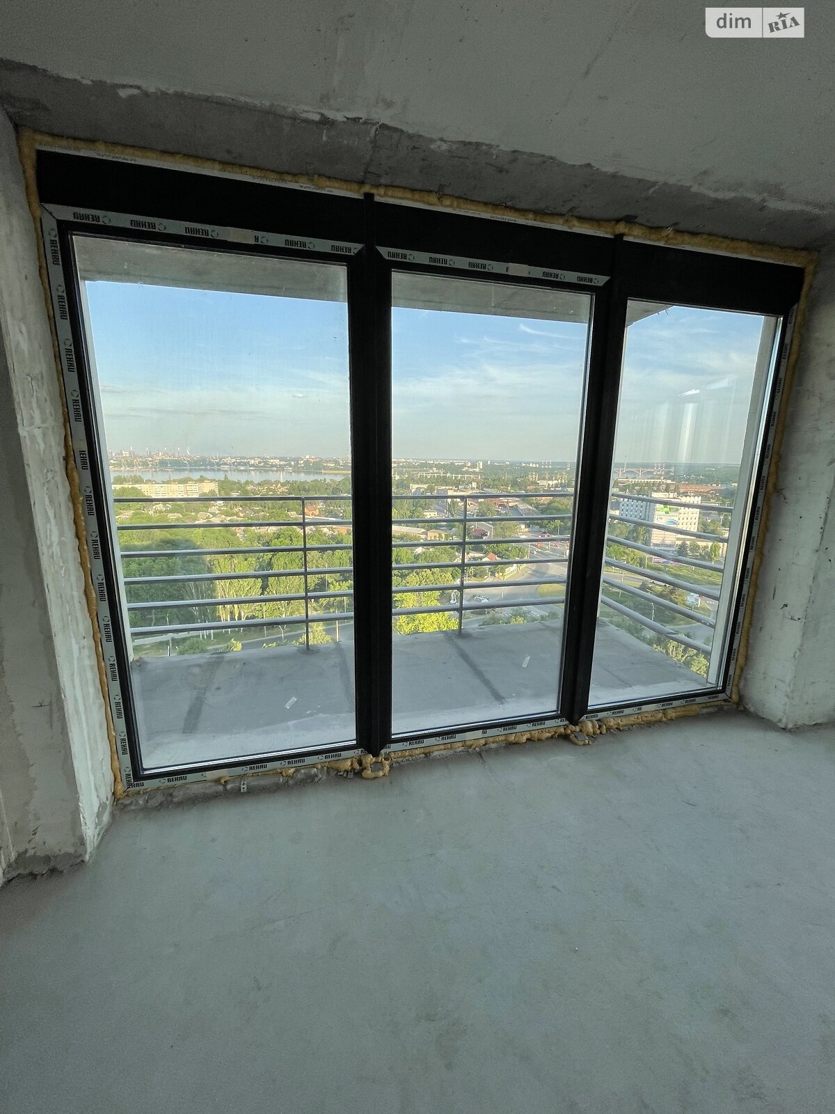 Продажа трехкомнатной квартиры в Запорожье, на ул. Петра Сагайдачного 1В, кв. 76, район Днепровский (Ленинский) фото 1 Продажа трехкомнатной квартиры в Запорожье, на ул. Петра Сагайдачного 1В, кв. 76, район Днепровский (Ленинский) фото 1