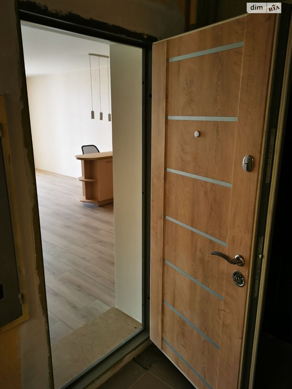 Продажа двухкомнатной квартиры в Запорожье, на ул. Петра Сагайдачного, район Днепровский (Ленинский) фото 1