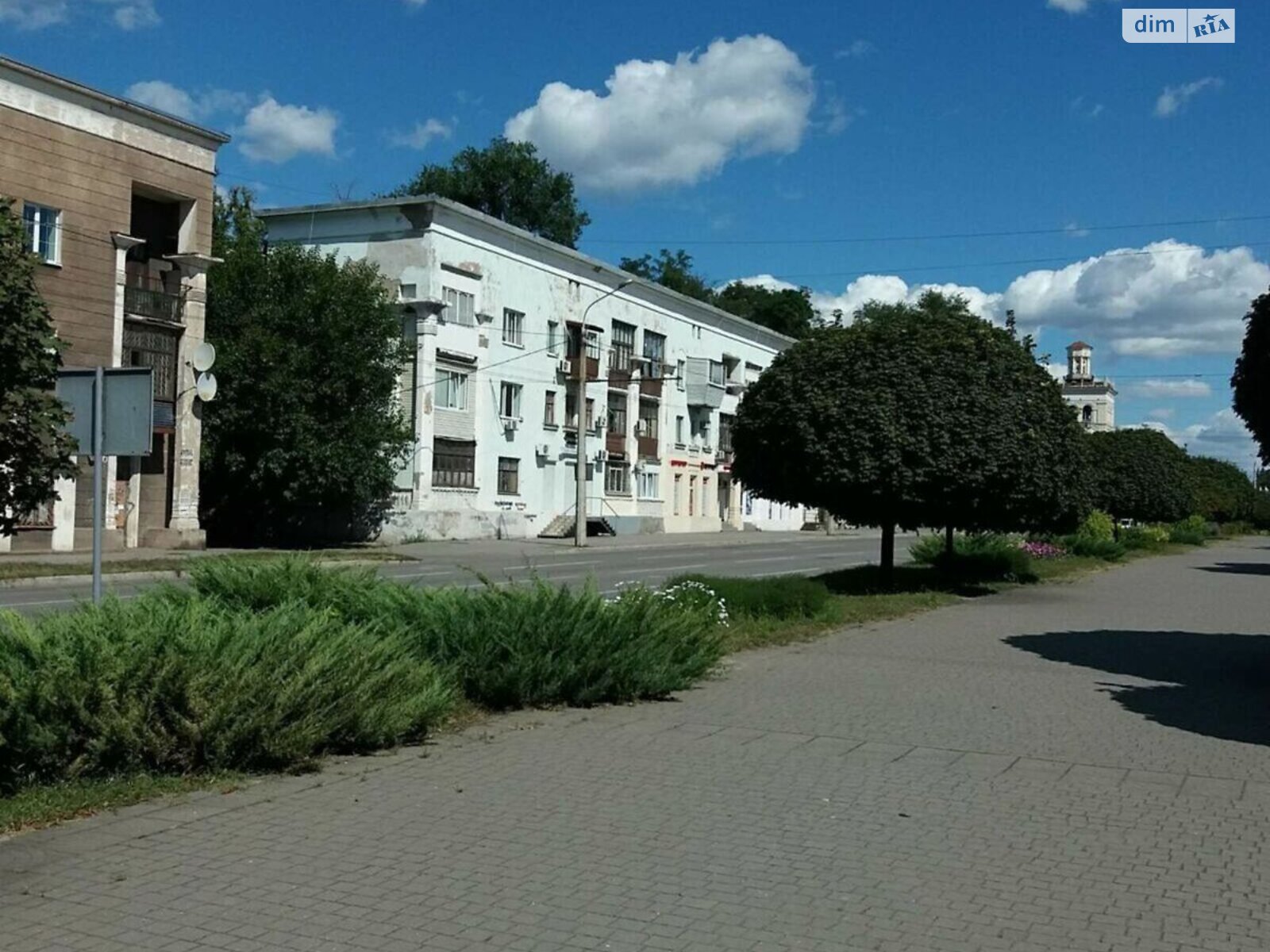 Продаж однокімнатної квартири в Запоріжжі, на просп. Металургів 26, район Дніпровський (Ленінський) фото 1