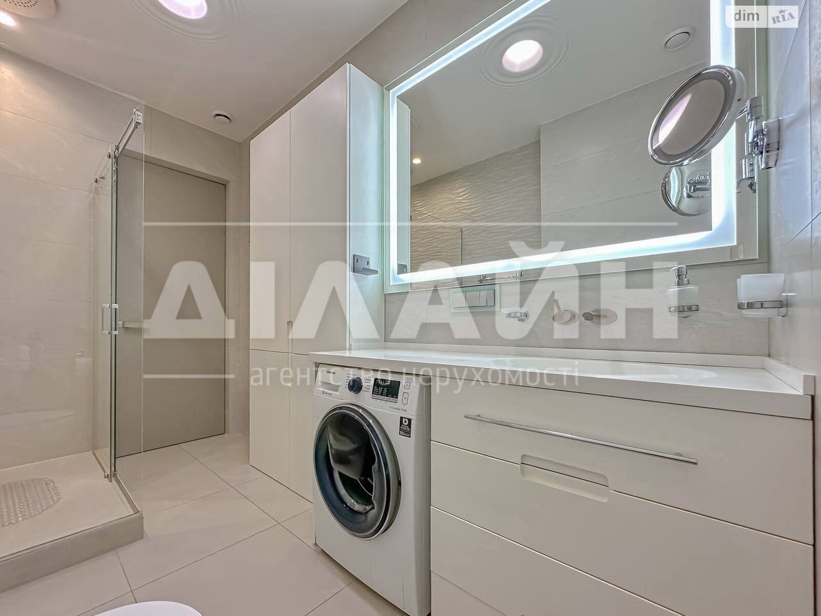 Продажа двухкомнатной квартиры в Запорожье, на просп. Металлургов 8А, район Днепровский (Ленинский) фото 1 Продажа двухкомнатной квартиры в Запорожье, на просп. Металлургов 8А, район Днепровский (Ленинский) фото 1