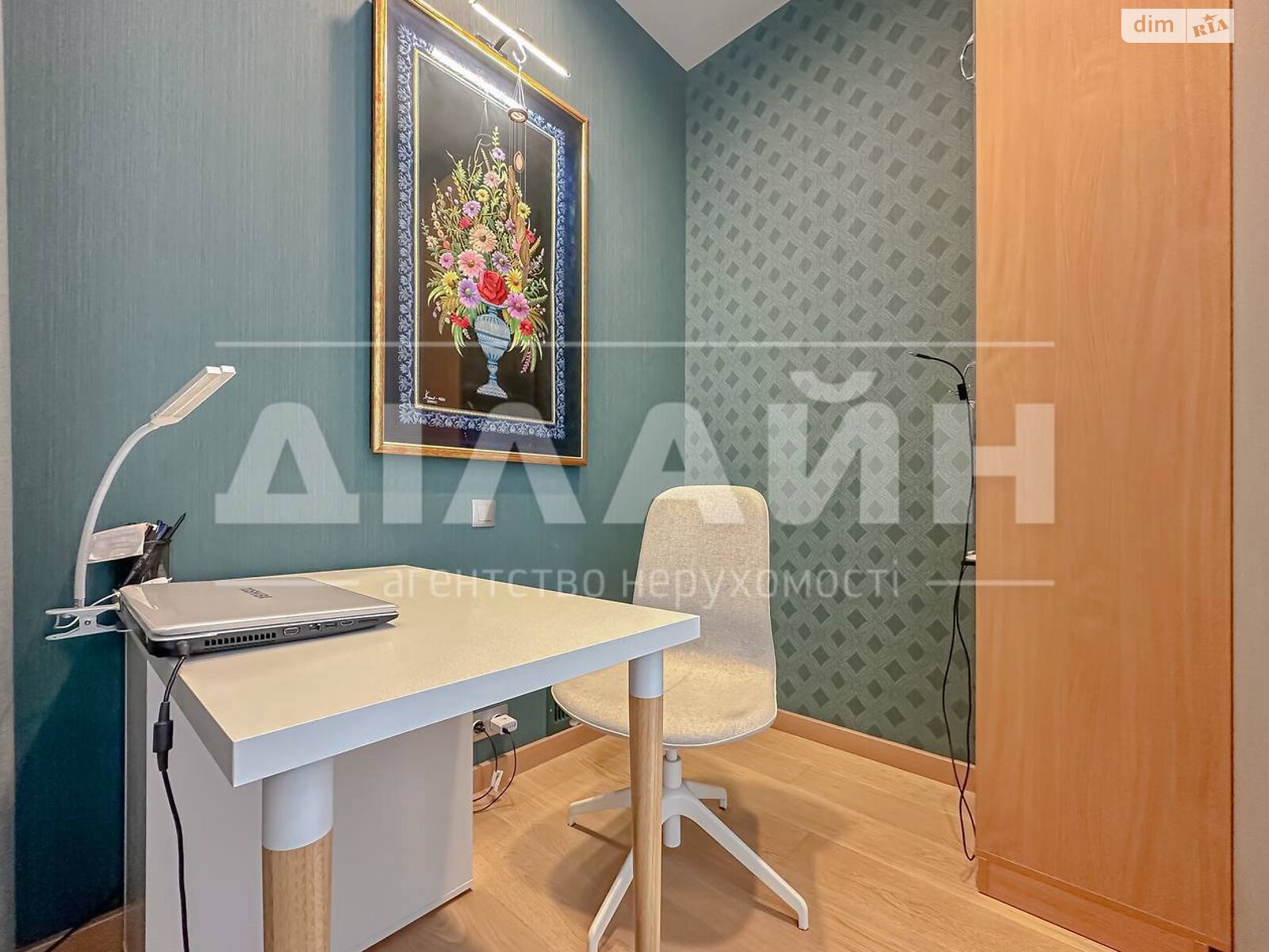 Продажа двухкомнатной квартиры в Запорожье, на просп. Металлургов 8А, район Днепровский (Ленинский) фото 1 Продажа двухкомнатной квартиры в Запорожье, на просп. Металлургов 8А, район Днепровский (Ленинский) фото 1