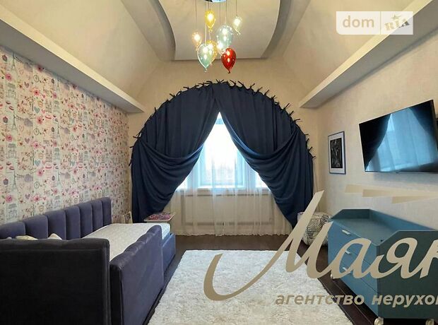 Продаж чотирикімнатної квартири в Запоріжжі, на вул. Розваги 27, район Дніпровський (Ленінський) фото 1 Продаж чотирикімнатної квартири в Запоріжжі, на вул. Розваги 27, район Дніпровський (Ленінський) фото 1