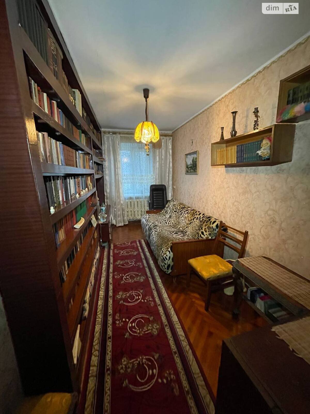 Продажа трехкомнатной квартиры в Запорожье, на ул. Плотинная 1, район Днепровский (Ленинский) фото 1
