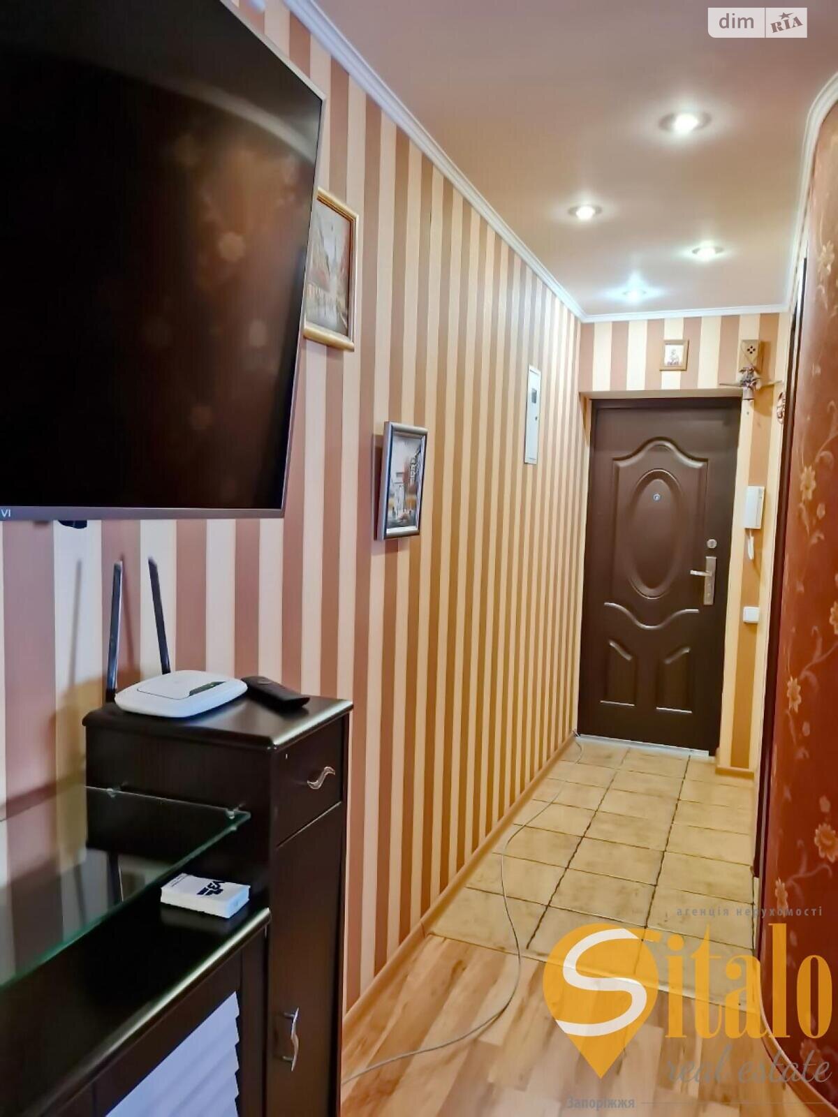 Продажа трехкомнатной квартиры в Запорожье, на ул. Портовая, район Днепровский (Ленинский) фото 1 Продажа трехкомнатной квартиры в Запорожье, на ул. Портовая, район Днепровский (Ленинский) фото 1