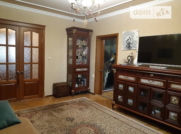 Продажа четырехкомнатной квартиры в Запорожье, на ул. Трегубова 19, район Днепровский (Ленинский) фото 1 Продажа четырехкомнатной квартиры в Запорожье, на ул. Трегубова 19, район Днепровский (Ленинский) фото 1