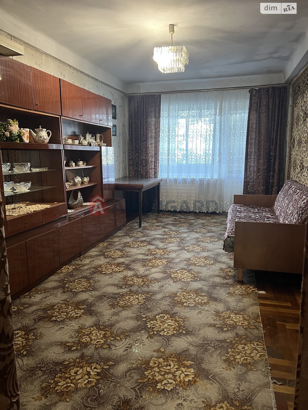 Продажа трехкомнатной квартиры в Запорожье, на ул. Героев 93-й бригады, район Хортицкий фото 1 Продажа трехкомнатной квартиры в Запорожье, на ул. Героев 93-й бригады, район Хортицкий фото 1