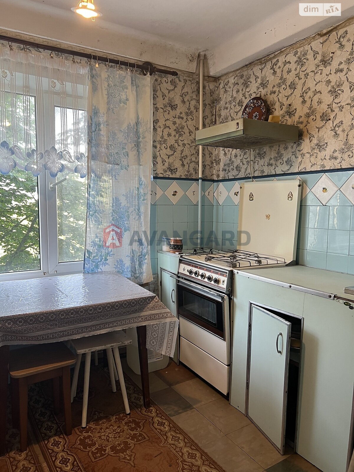 Продажа трехкомнатной квартиры в Запорожье, на ул. Героев 93-й бригады, район Хортицкий фото 1 Продажа трехкомнатной квартиры в Запорожье, на ул. Героев 93-й бригады, район Хортицкий фото 1