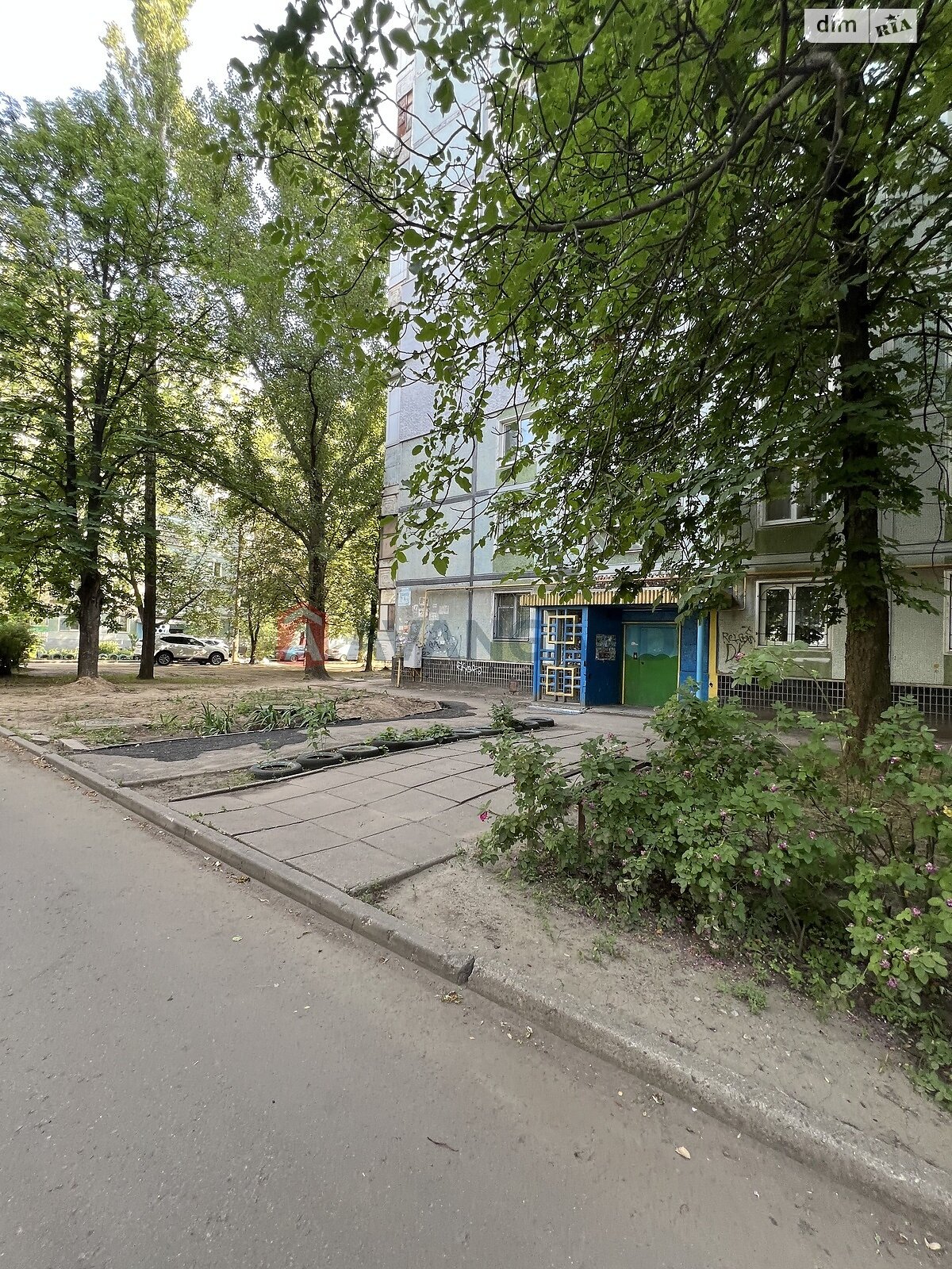 Продажа трехкомнатной квартиры в Запорожье, на ул. Героев 93-й бригады, район Хортицкий фото 1 Продажа трехкомнатной квартиры в Запорожье, на ул. Героев 93-й бригады, район Хортицкий фото 1