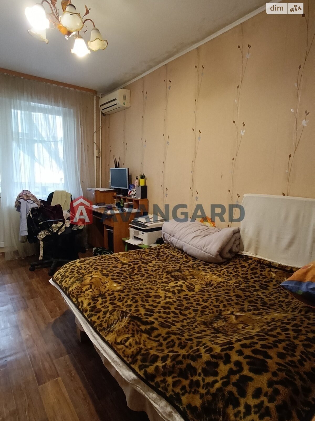 Продажа трехкомнатной квартиры в Запорожье, на шоссе Хортицкое шоссе 10, район Хортицкий фото 1 Продажа трехкомнатной квартиры в Запорожье, на шоссе Хортицкое шоссе 10, район Хортицкий фото 1