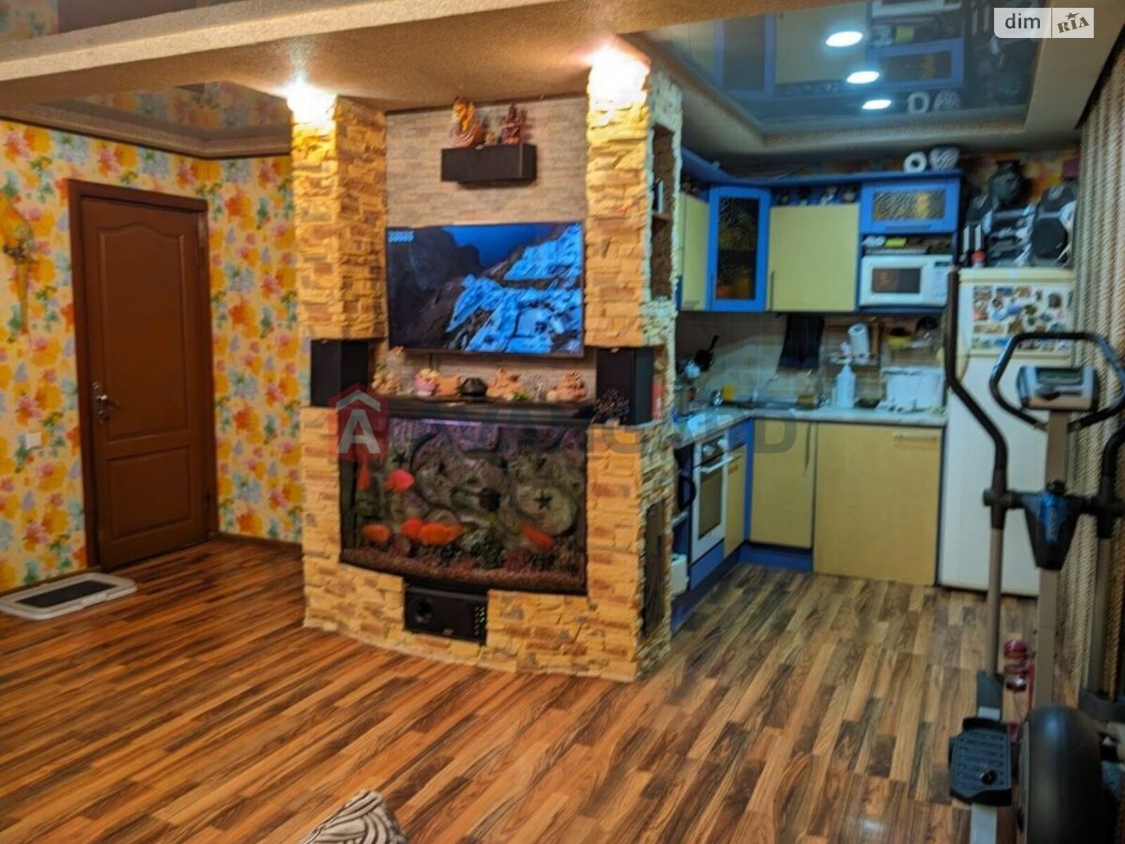 Продажа двухкомнатной квартиры в Запорожье, на ул. Сорочинская 10, район Хортицкий фото 1