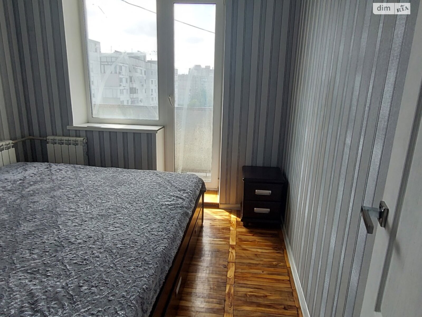 Продажа трехкомнатной квартиры в Запорожье, на бул. Строителей 12, район Хортицкий фото 1 Продажа трехкомнатной квартиры в Запорожье, на бул. Строителей 12, район Хортицкий фото 1