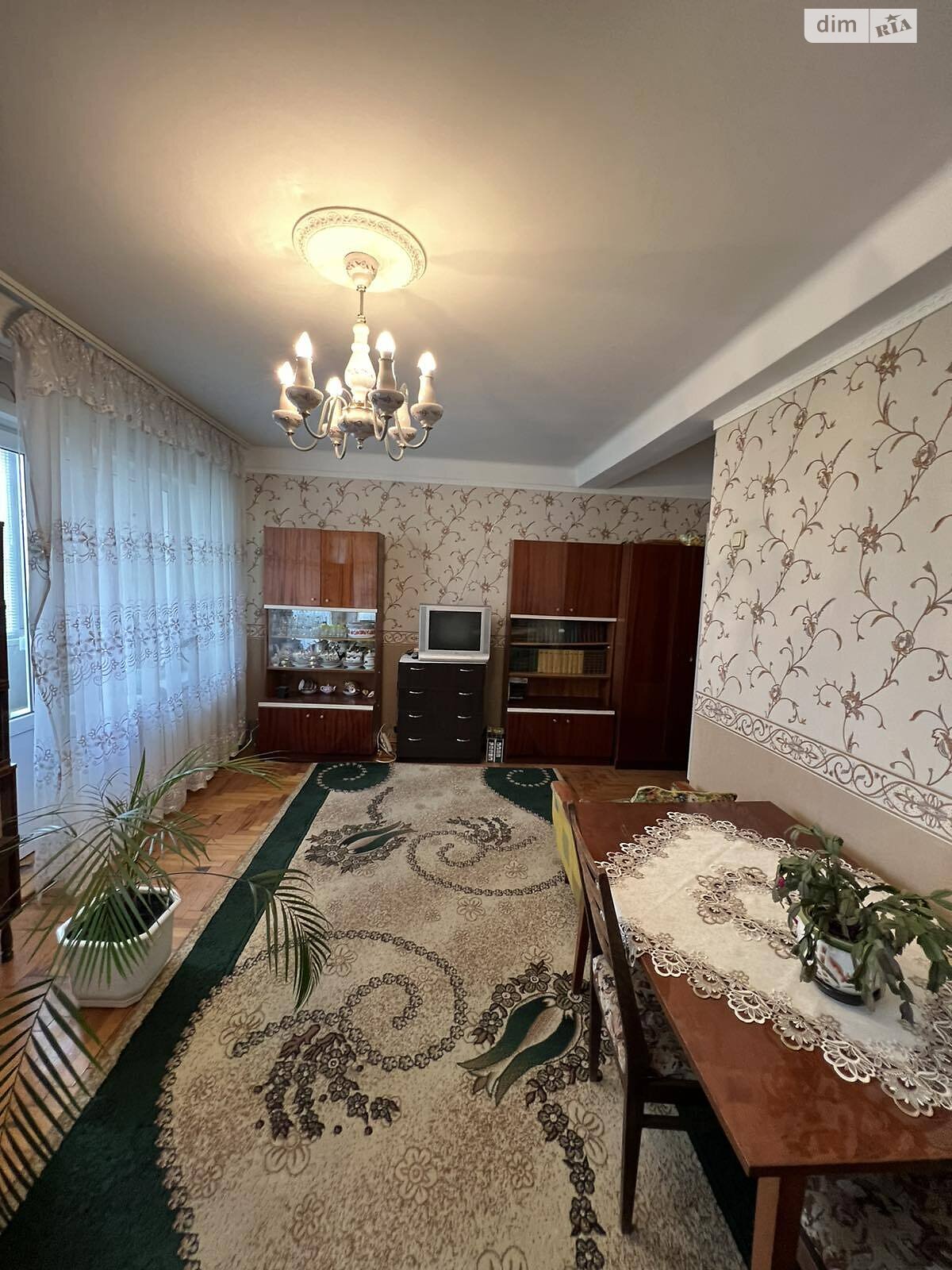 Продаж двокімнатної квартири в Запоріжжі, на вул. Василя Сергієнка 6, район Хортицький фото 1