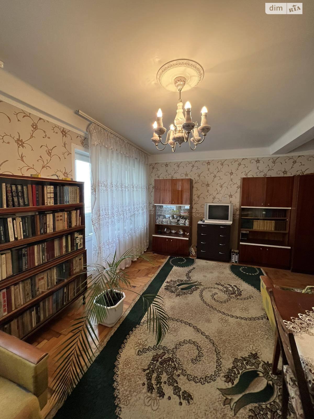Продаж двокімнатної квартири в Запоріжжі, на вул. Василя Сергієнка 6, район Хортицький фото 1