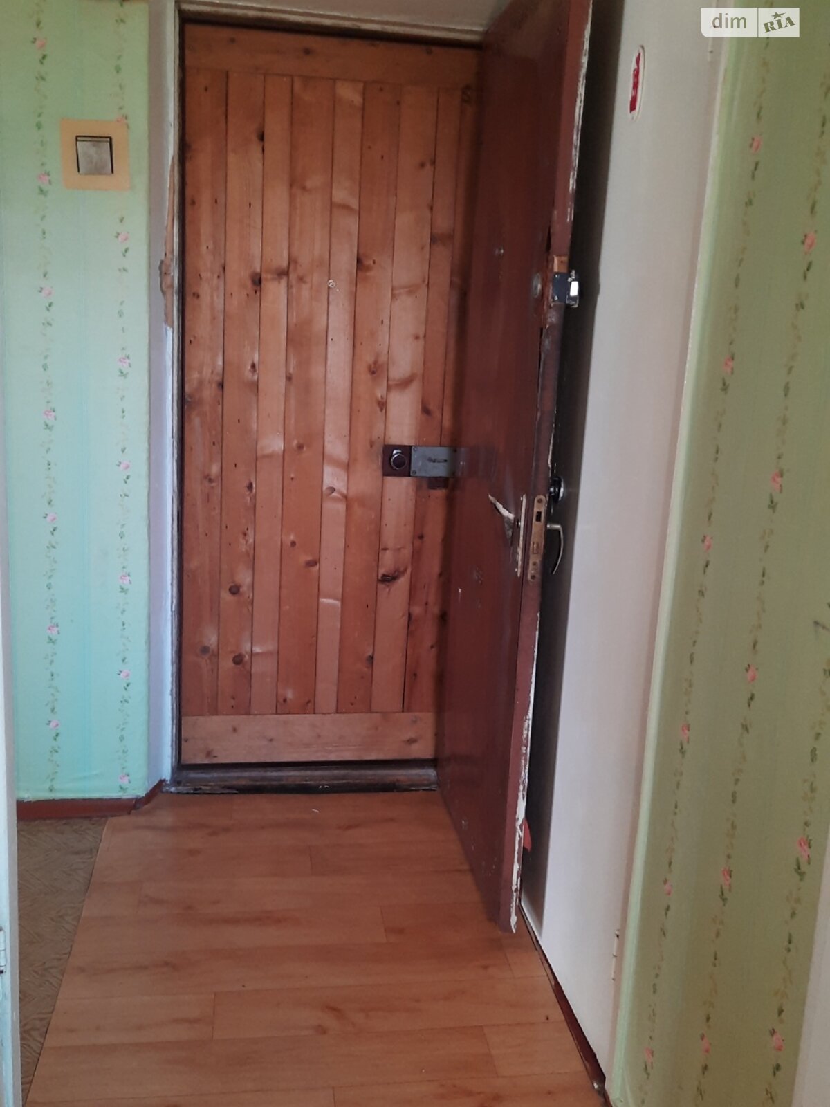 Продажа двухкомнатной квартиры в Запорожье, на просп. Юбилейный 33, район Хортицкий фото 1 Продажа двухкомнатной квартиры в Запорожье, на просп. Юбилейный 33, район Хортицкий фото 1