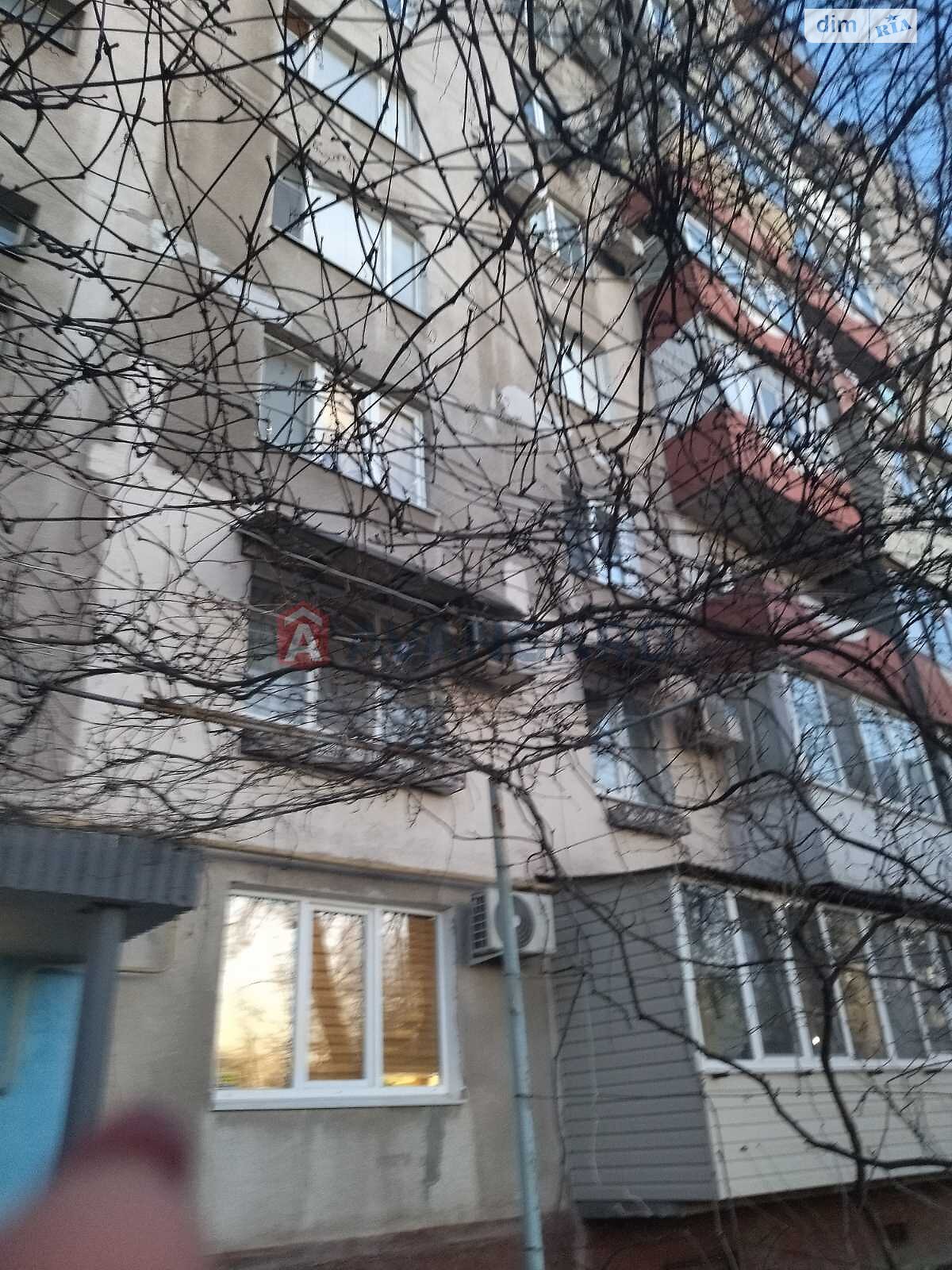 Продажа трехкомнатной квартиры в Запорожье, на ул. 40 лет Победы 15, район Коммунарский фото 1